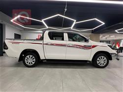 تويوتا هايلوكس